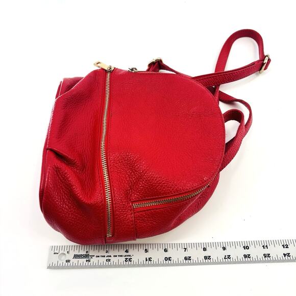 Vera Pelle Red Leather Backpack Medium Sized Italian Leather Soft - Picture 6 of 8